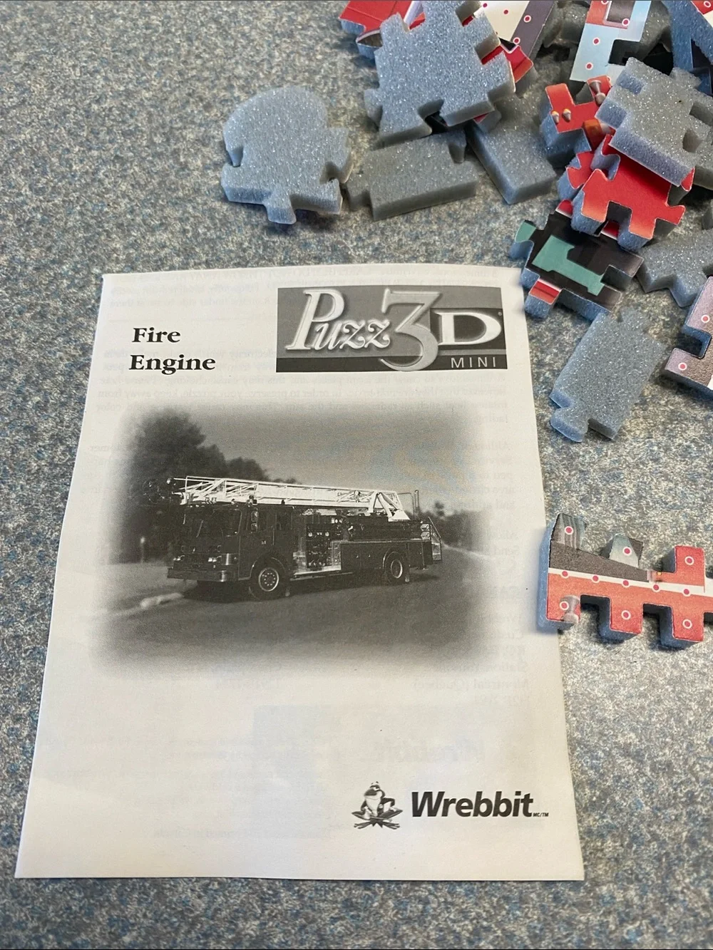 Puzz3D Mini Fire Engine Department Truck 68-Piece 3D Puzzle Foam Back Pieces